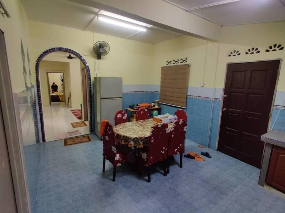 Adeeba Homestay 关丹 外观 照片